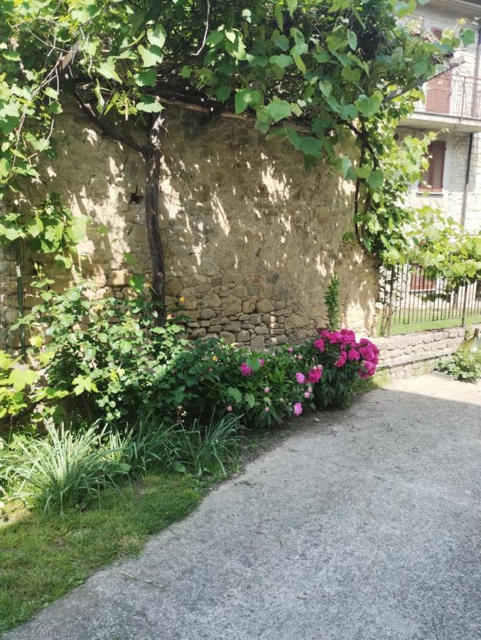 La Pomella Villa Ponte Nizza Ngoại thất bức ảnh