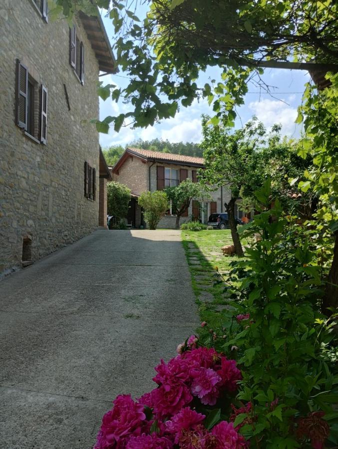 La Pomella Villa Ponte Nizza Ngoại thất bức ảnh
