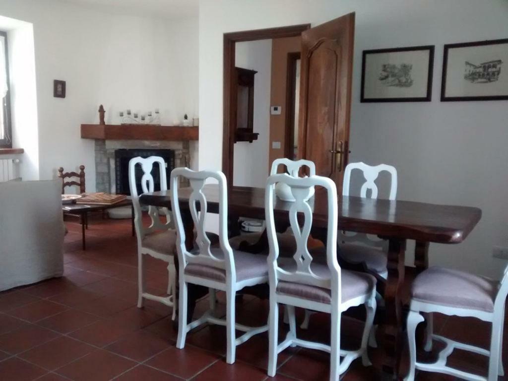 La Pomella Villa Ponte Nizza Ngoại thất bức ảnh